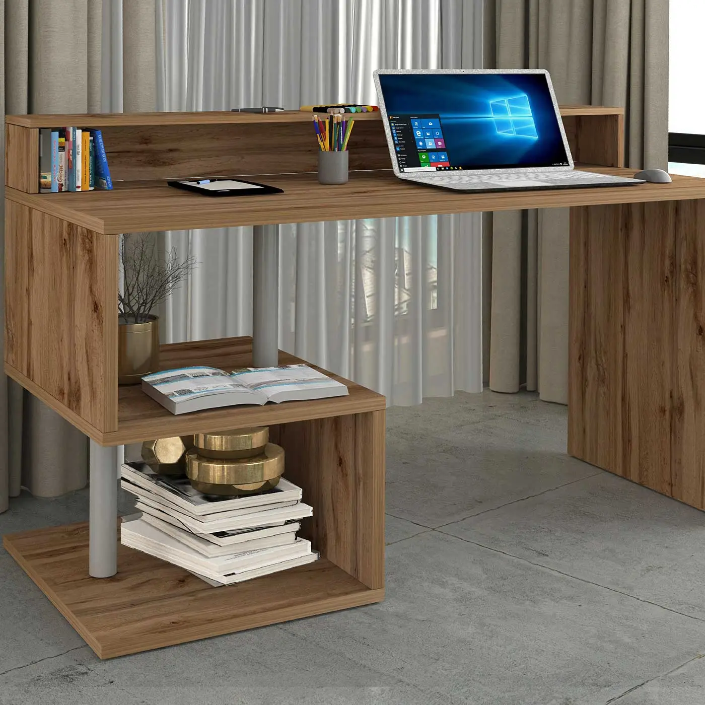 scrivania conveniente