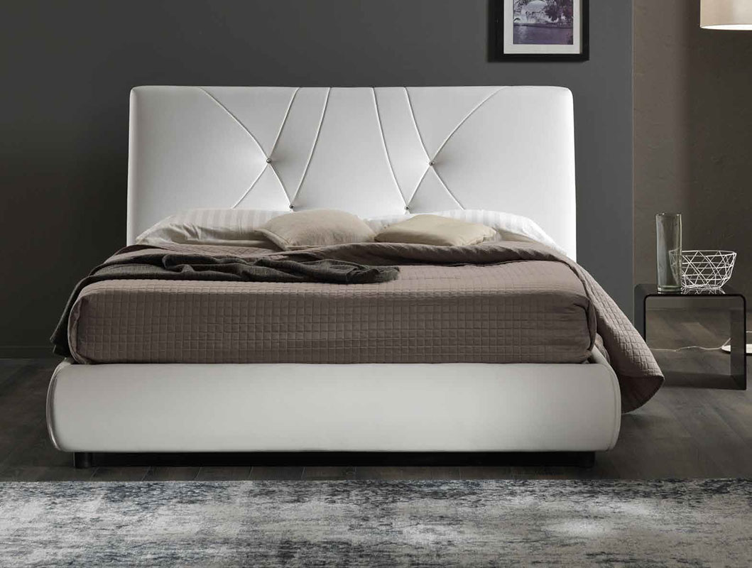 Letto matrimoniale con swarovsky contenitore, finitura ecopelle Bianca
