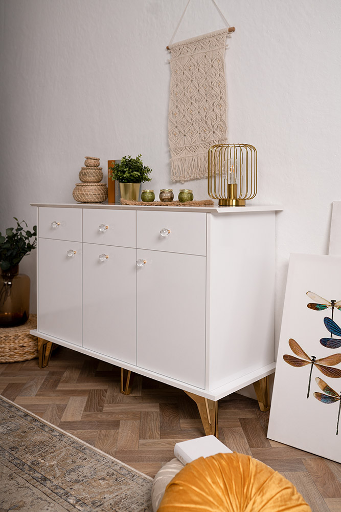 Madia Oslo con 3 ante e 3 cassetti in finitura bianco e oro