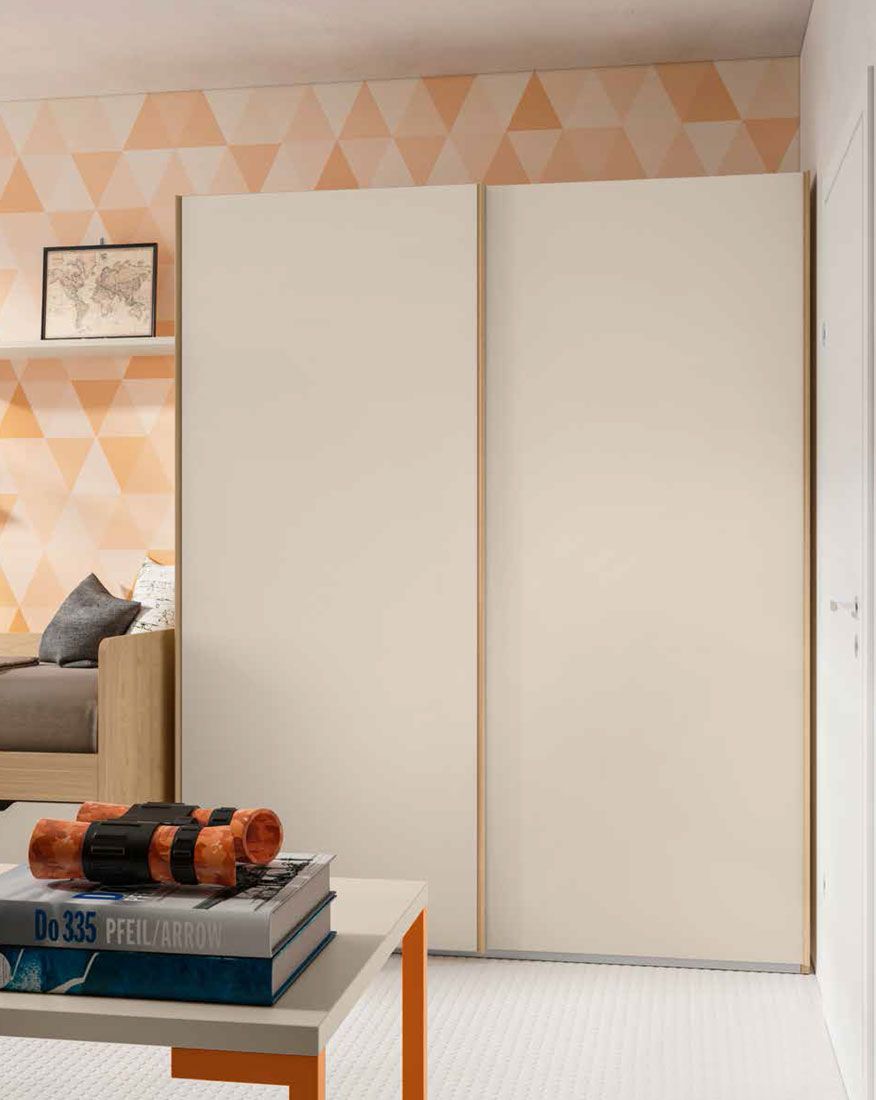 Camera moderna completa in finitura Noce Biondo, Orzo ed ecopelle bianca