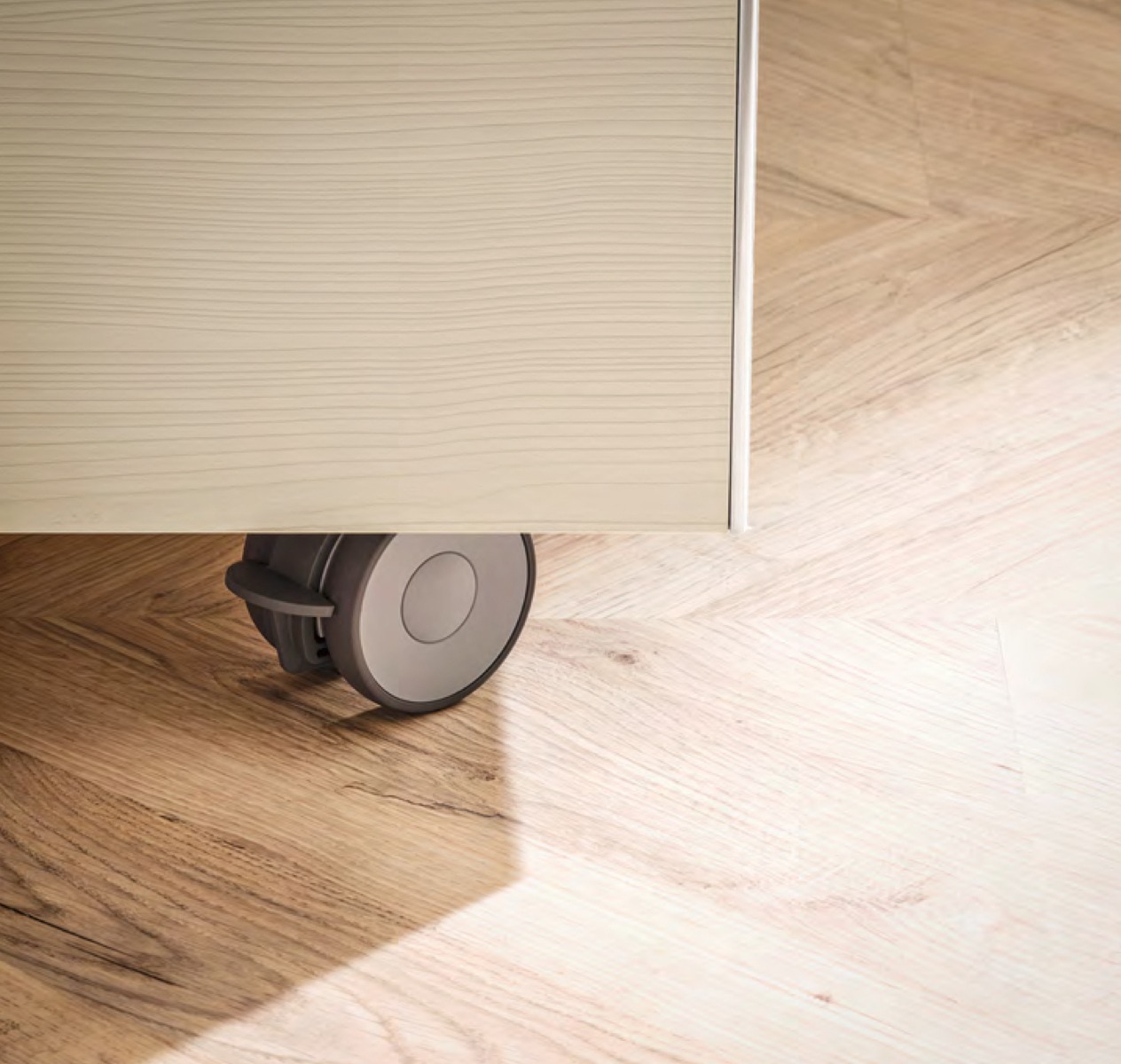 Letto una piazza e mezza con ruote, letto Clark Moretti Compact