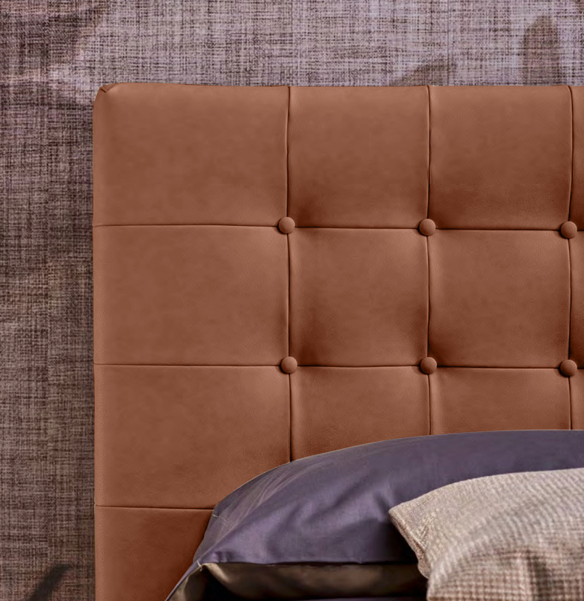 Letto matrimoniale Anima king size in ecopelle Cuoio con testata lavorata