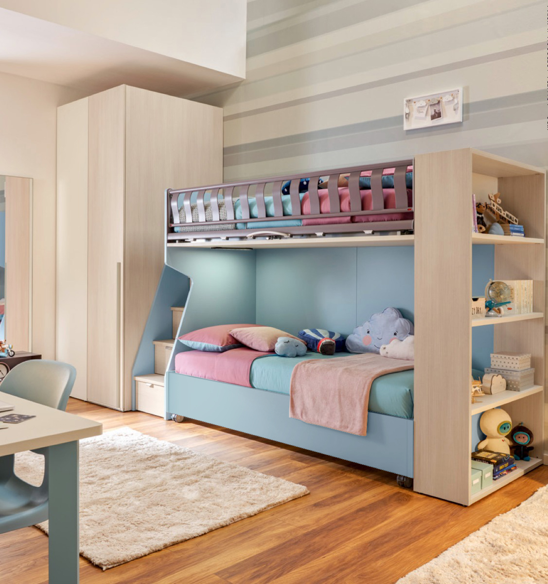 Letto sommier 80x200 con ruote Moretti Compact, finitura Azzurro cielo