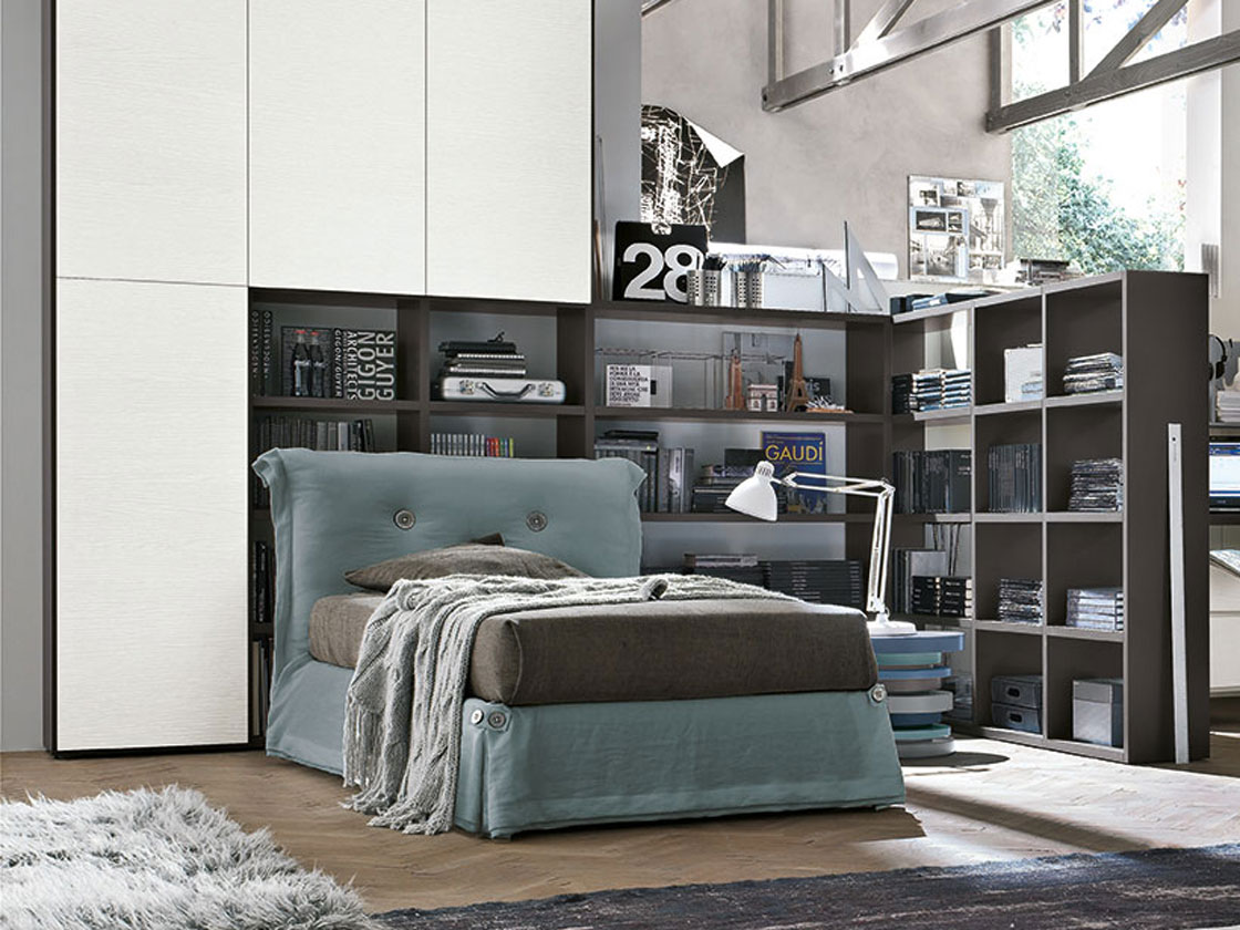 Letto ragazzi imbottito, finitura tessuto Lino celeste antico