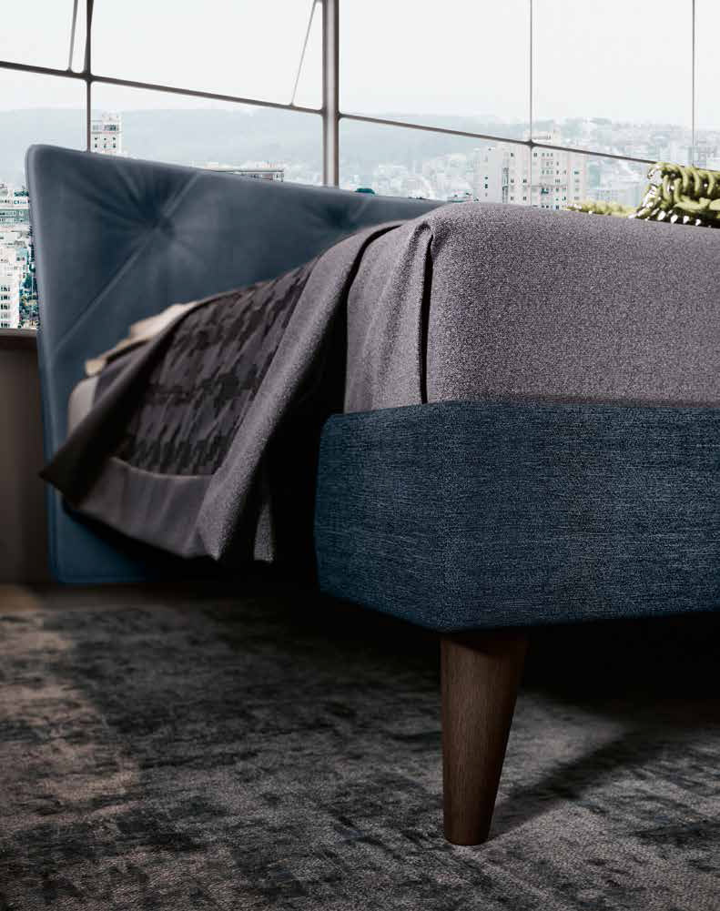 Letto matrimoniale blu notte in tessuto, con testata retrofinita