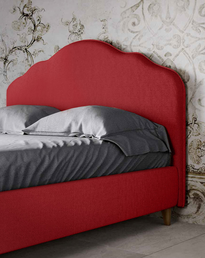 Letto matrimoniale con testata retrofinita, tessuto Rosso