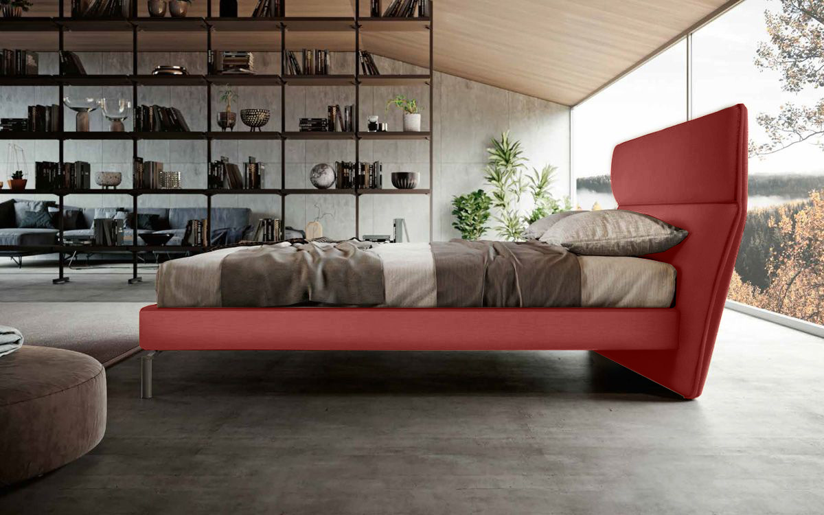 Letto matrimoniale ecopelle king size con testata retrofinita, finitura rossa