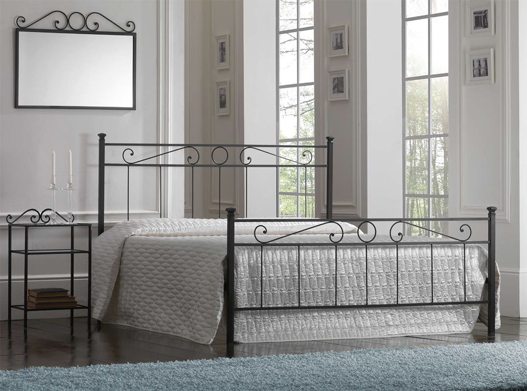 Letto matrimoniale in ferro Acci, finitura Nero grafite