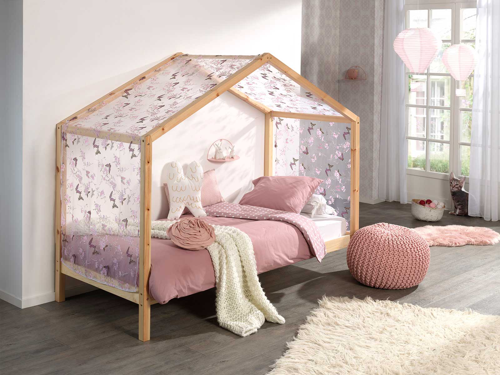 Letto singolo montessoriano casetta in pino massello, finitura naturale