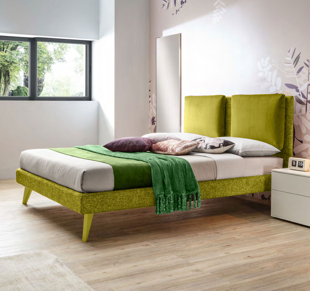 Letto matrimoniale King size Leila con cuscini in testata, finitura Muschio e Felce