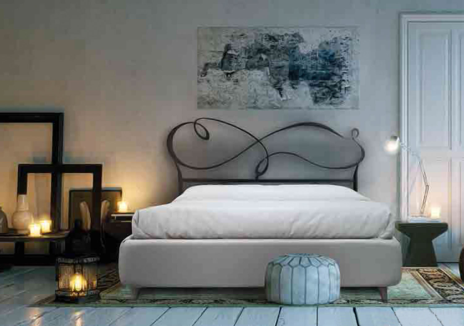 letto matrimoniale bianco con giroletto in ferro