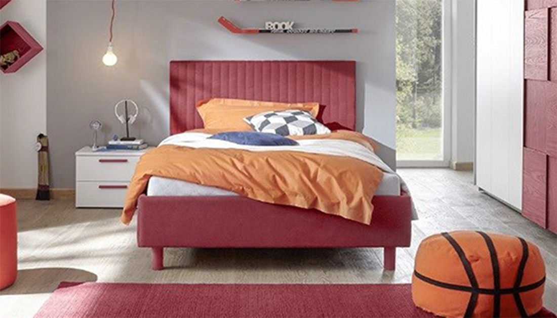 Cameretta completa per ragazzi, letto con testiera imbottita e armadio scorrevole, finitura rosso