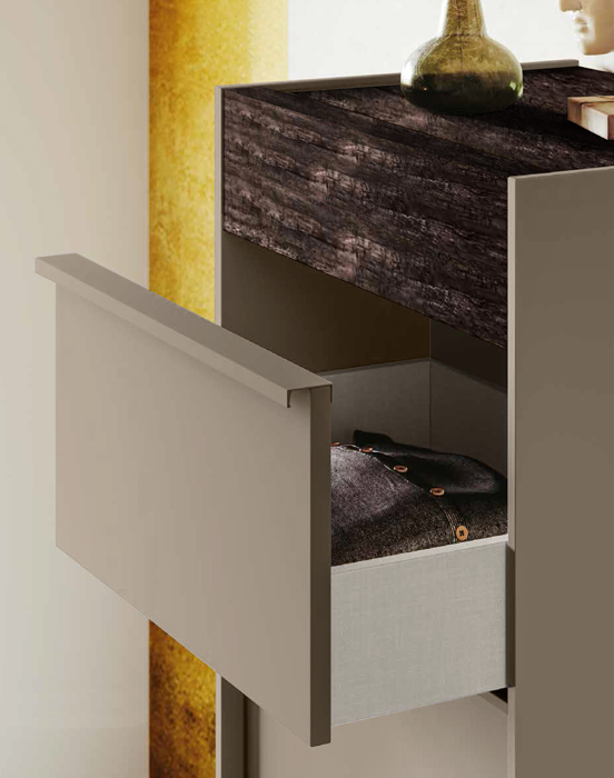 Set Bali con comò e coppia di comodini in finitura  Visone e Legno bruciato