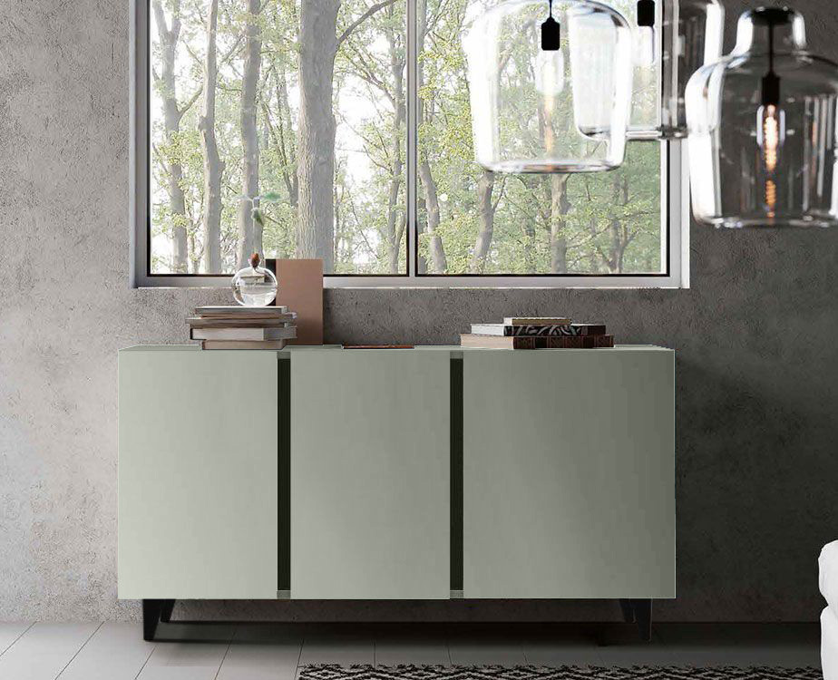 Madia 3 ante con maniglia a gola, finitura Agave Nobilitato