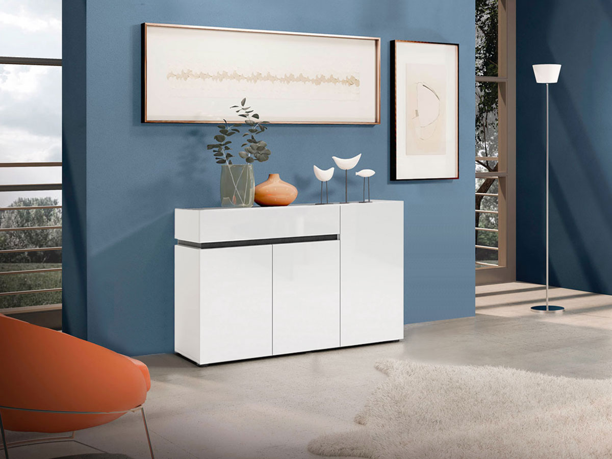 Madia con maniglia a gola, 3 ante 1 cassetto, finitura Bianco laccato lucido