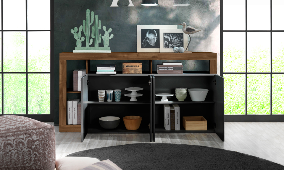 Madia a 4 ante con un ripiano in finitura Marmo Lucido Nero e Noce Dark