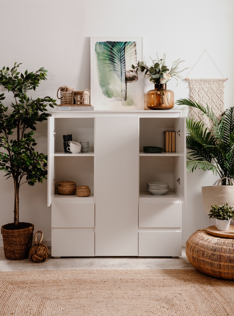 Madia alta composta da 3 ante e 4 cassetti, Bianca opaca