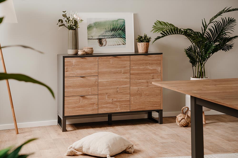 Madia nordica, finitura Antracite e Bamboo con due ante e tre cassetti