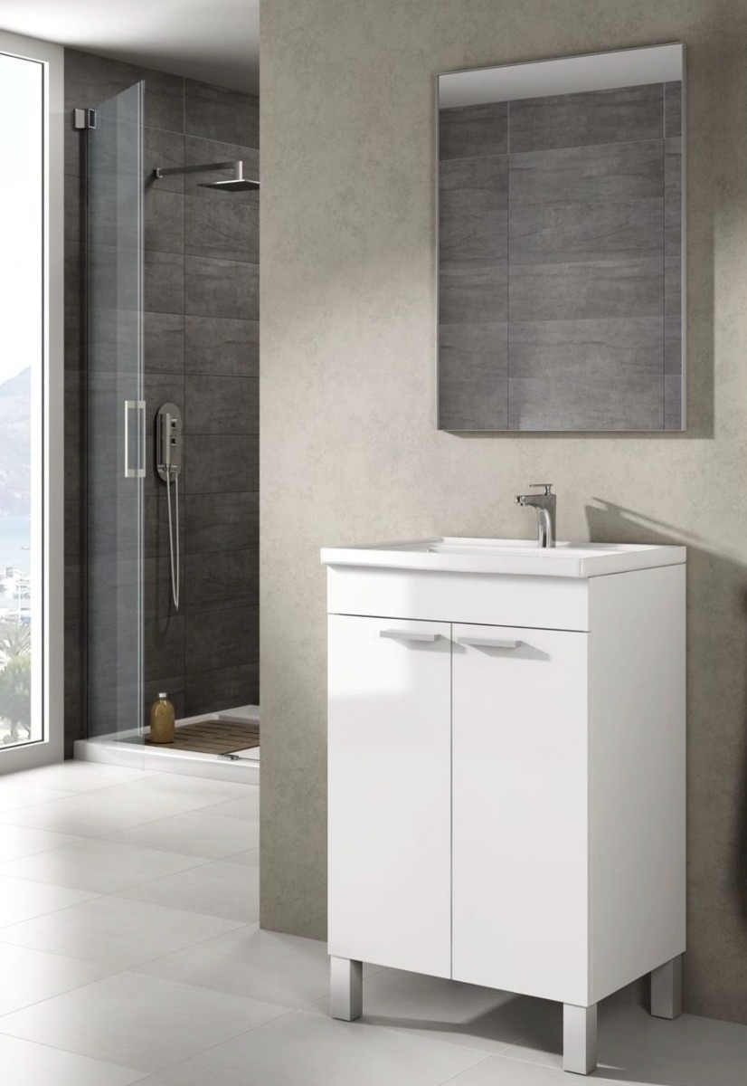 Mobile bagno salvaspazio a terra, finitura bianco lucido con specchio