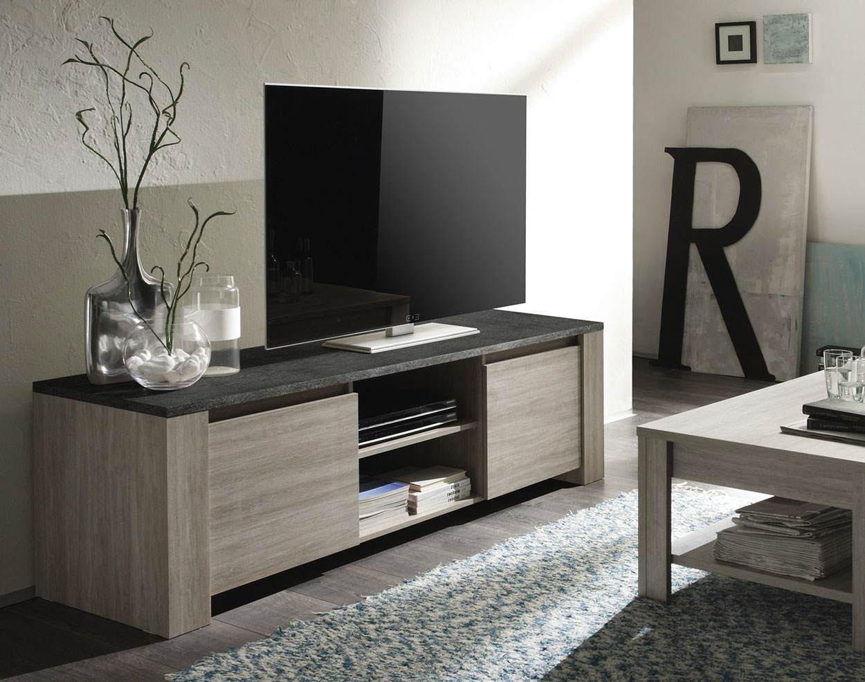 Porta TV moderno 2 ante e vani a giorno, finitura Rovere Grigio con Top effetto Marmo