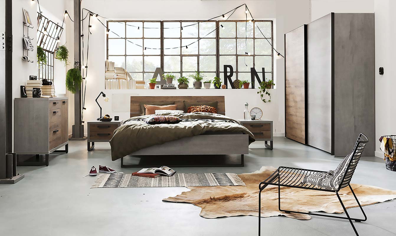 Camera completa Industry  in finitura Rovere e Grigio smoke