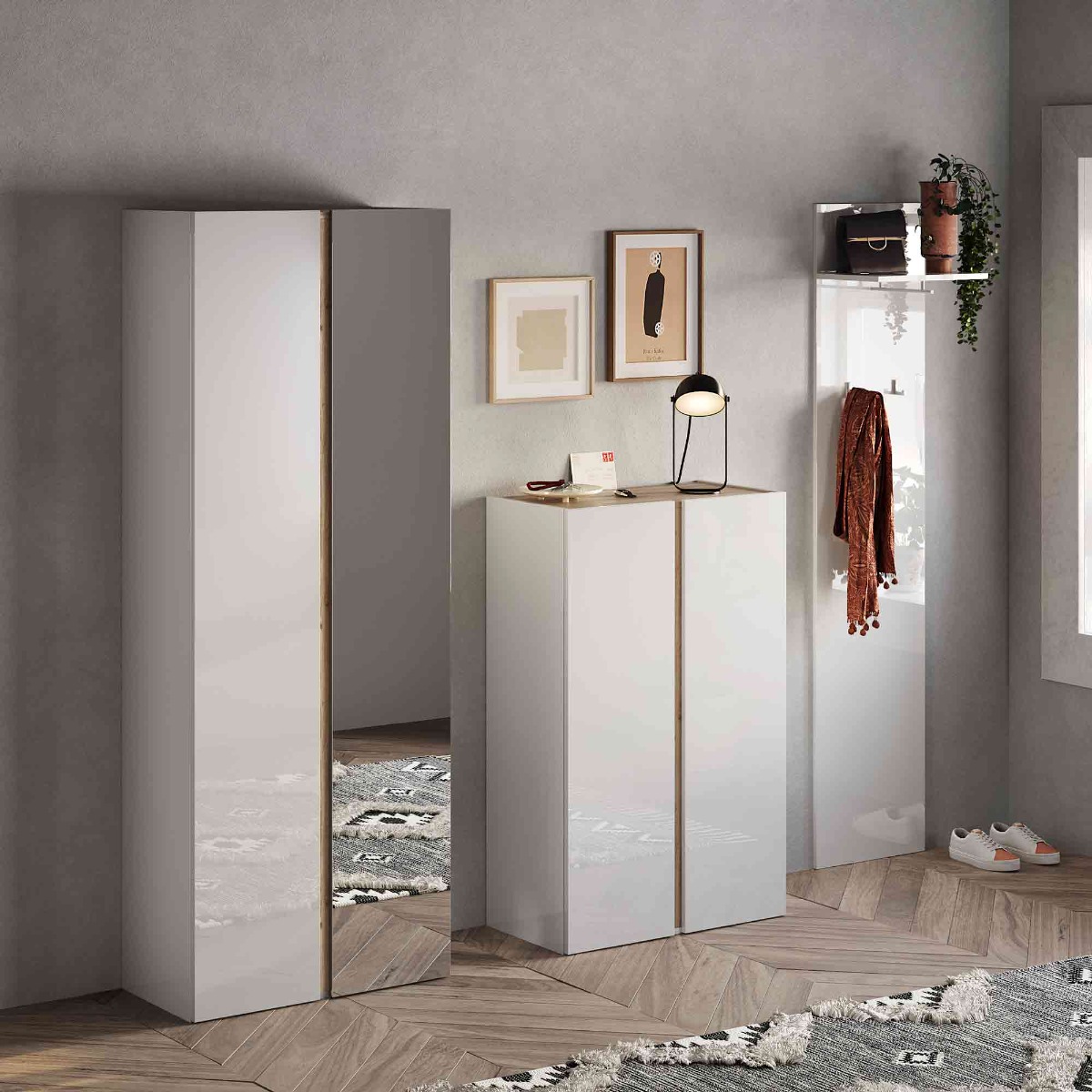 Nuova composizione d'ingresso con scarpiera, madia e appendiabiti colore Bianco lucido e Cadiz