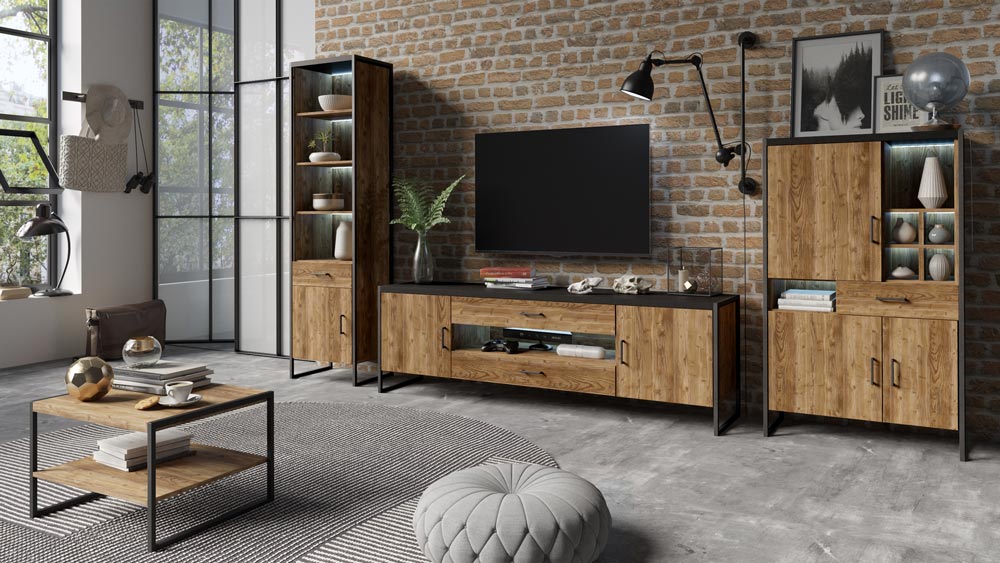 Sala completa formata da vetrina, tavolino basso, porta TV e madia contenitore alta