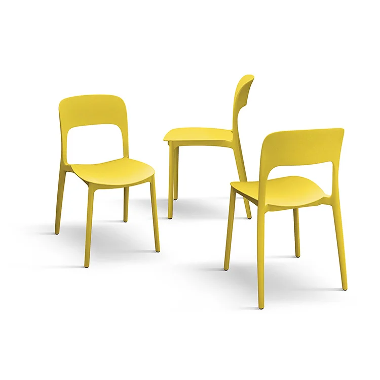 sedia polipropilene gialla