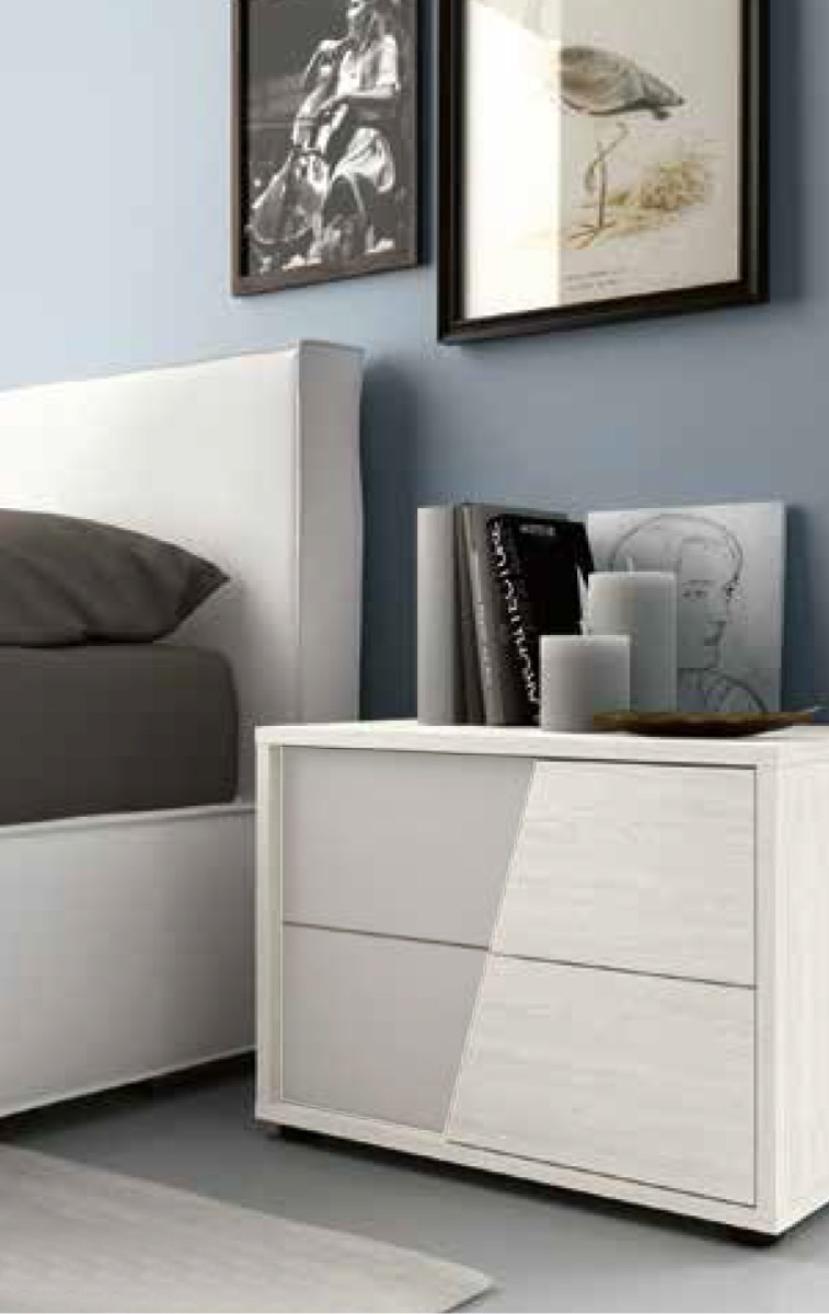 Comò e comodini moderni in finitura Bianco altea e Grigio seta