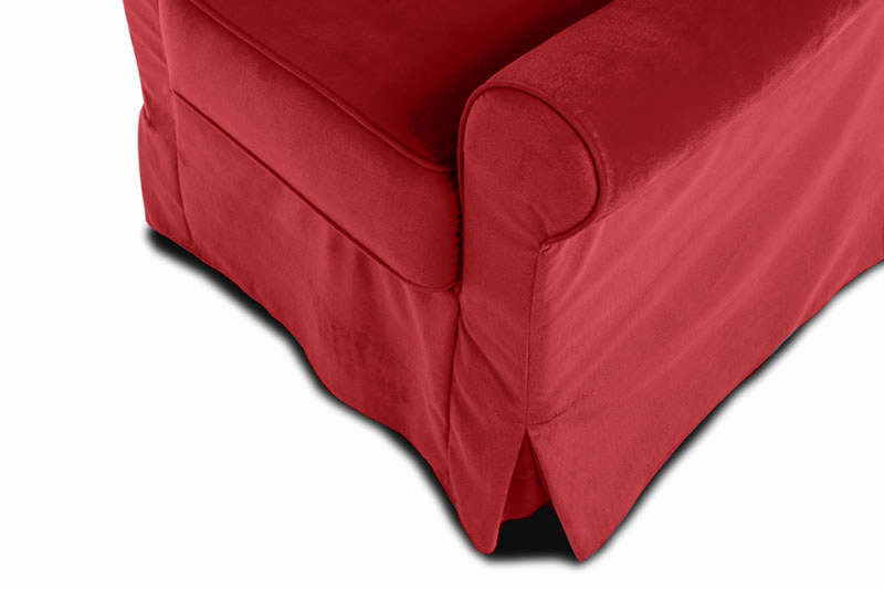 Poltrona di design in finitura Rosso antico con braccioli