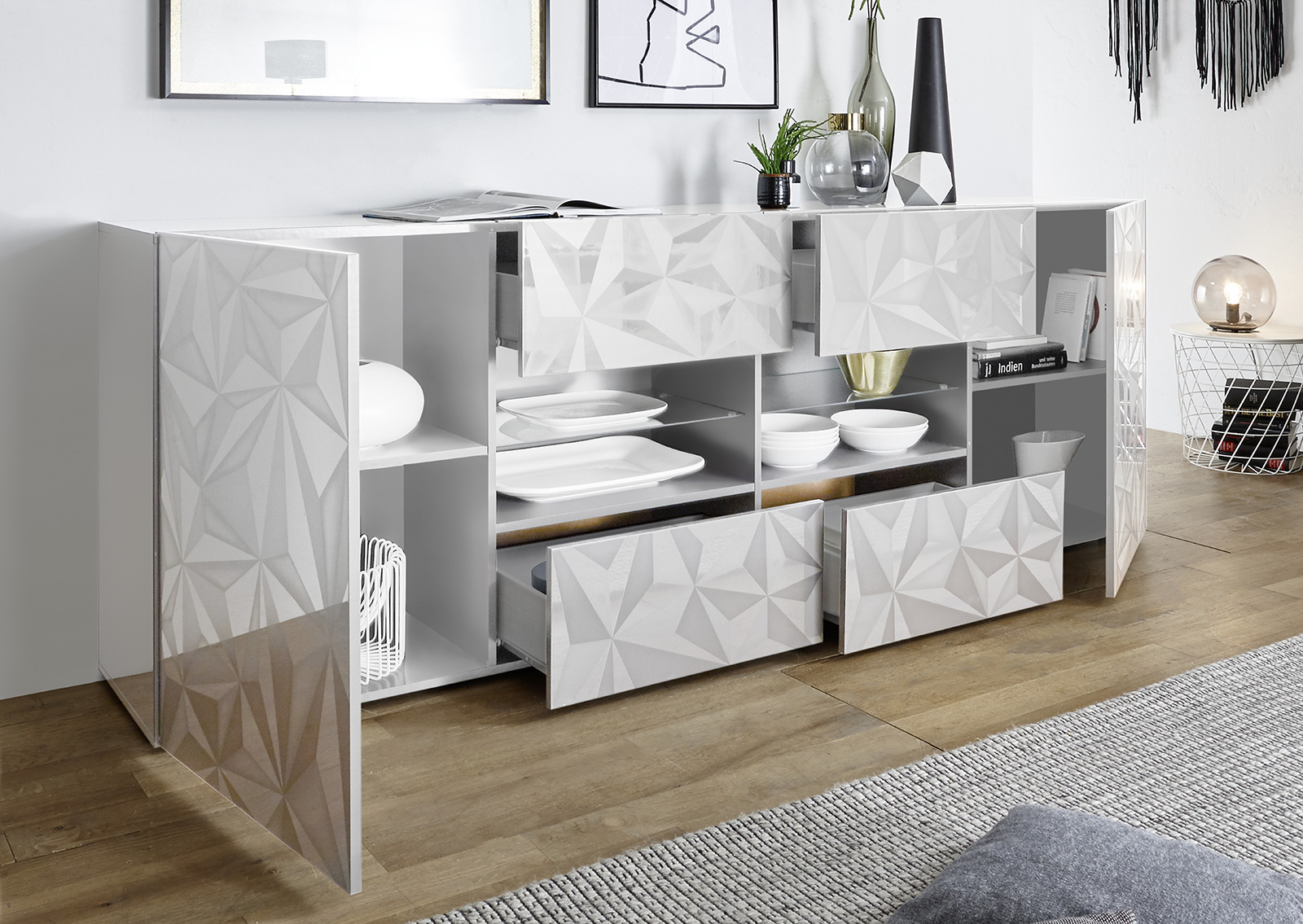 Madia 2 ante e 4 cassetti, bianco laccato lucido con serigrafia prismatica