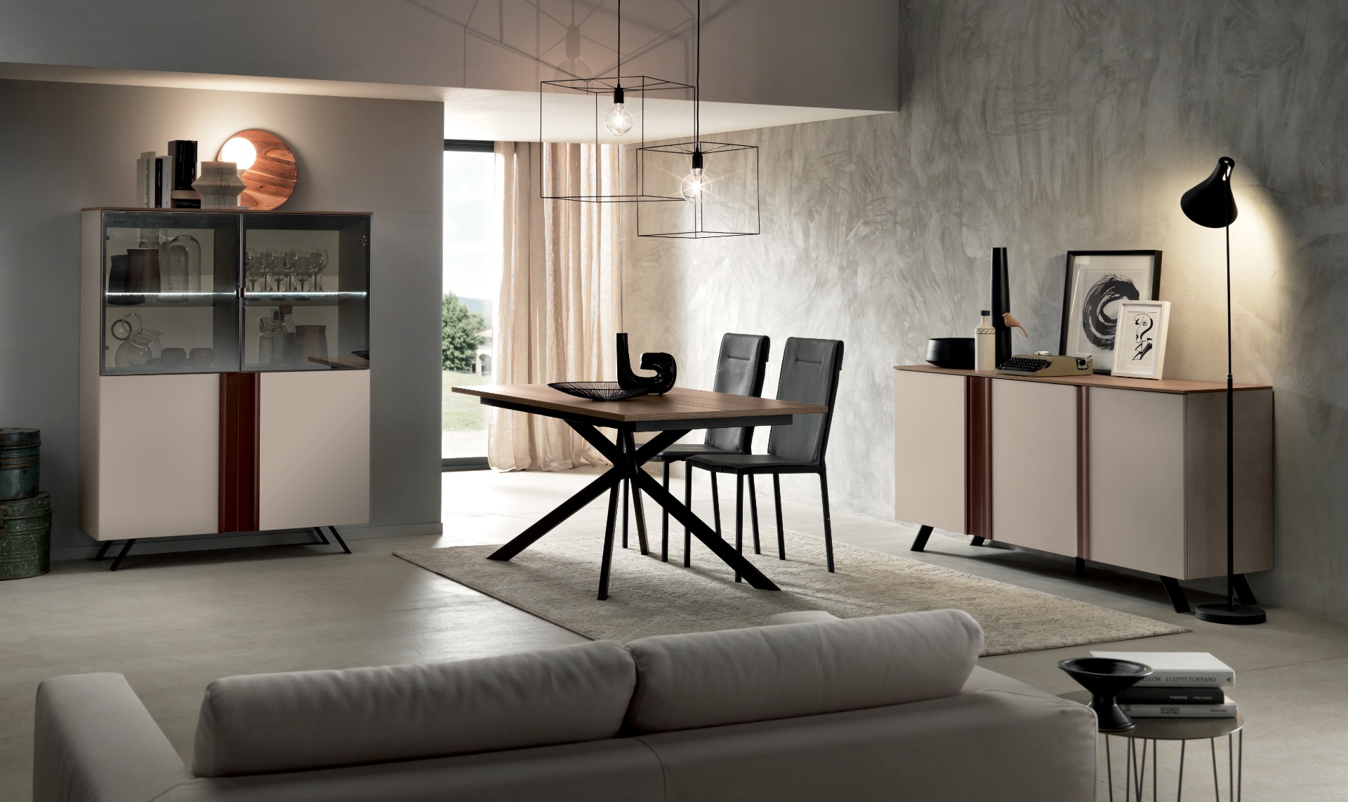 Madia Annecy color cachemire a 3 ante dal design moderno, Made in Italy