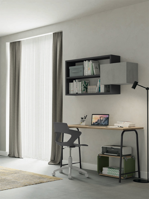 Scrivania moderna con gambe in metallo in finitura Grigio titanio e Noce brina