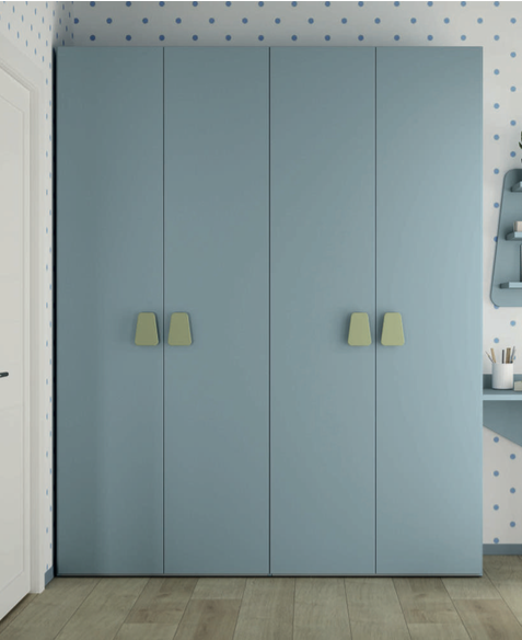 Armadio a 4 ante battenti in finitura Cadaques e Oliva