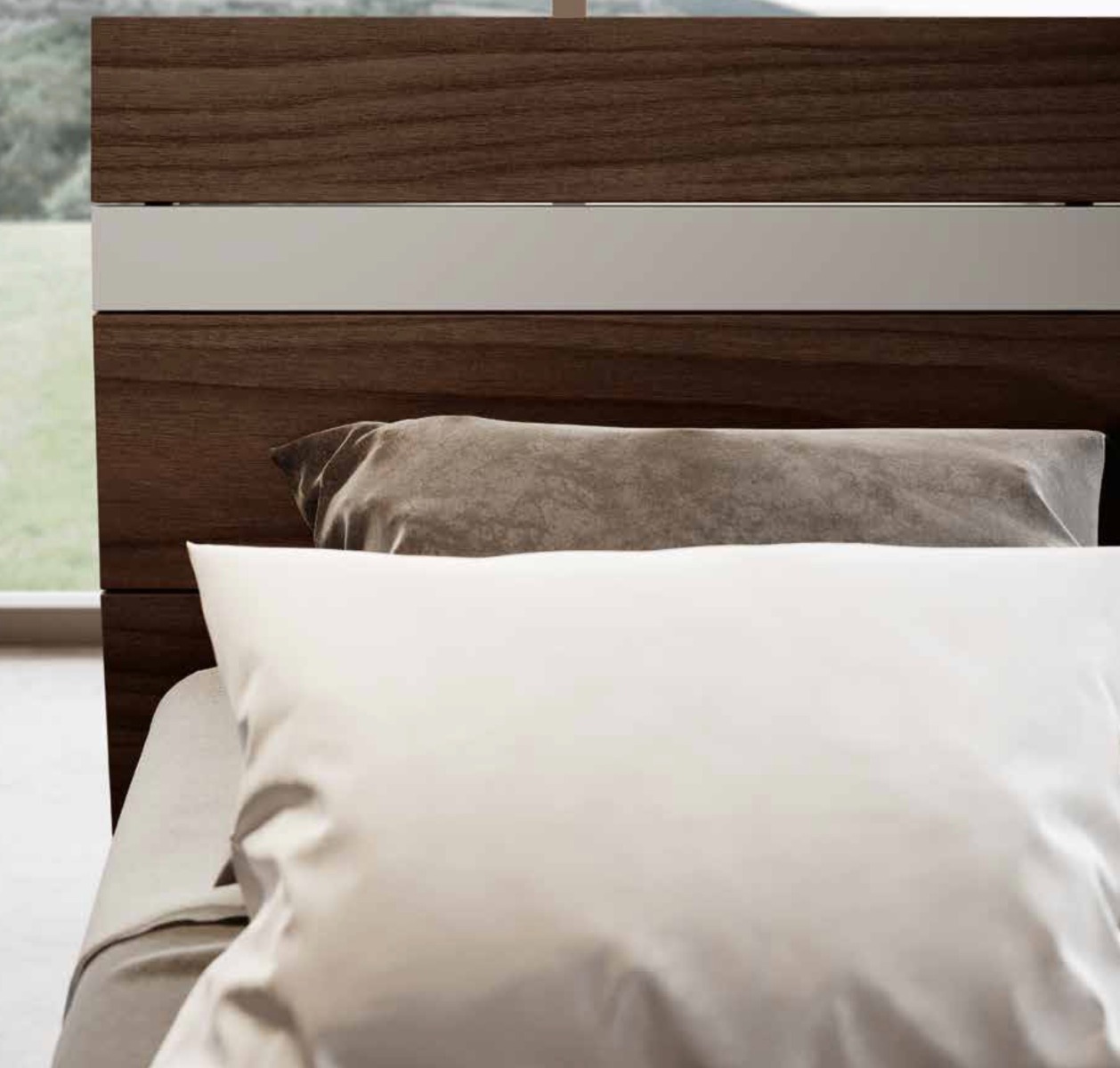 Letto matrimoniale King size, 180x200, noce moro con inserto grigio seta