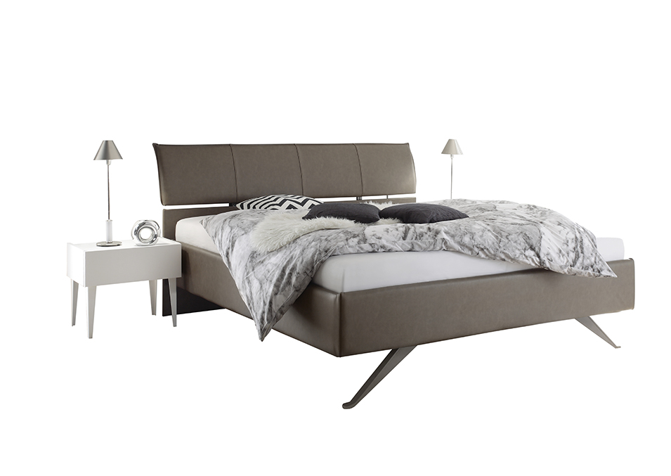 Letto imbottito Titanium in ecopelle Marrone