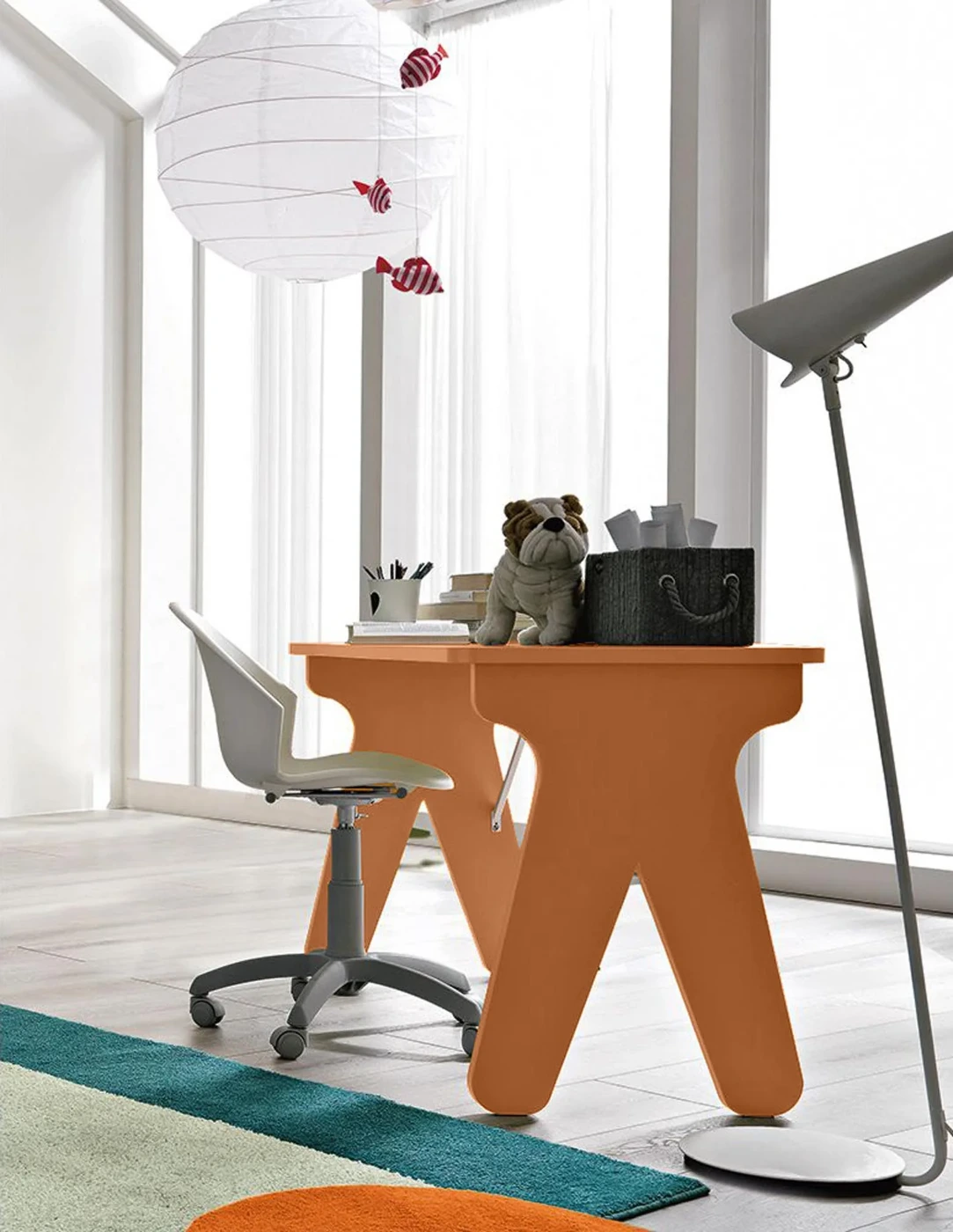 Scrivania Song per camerette in finitura Terracotta