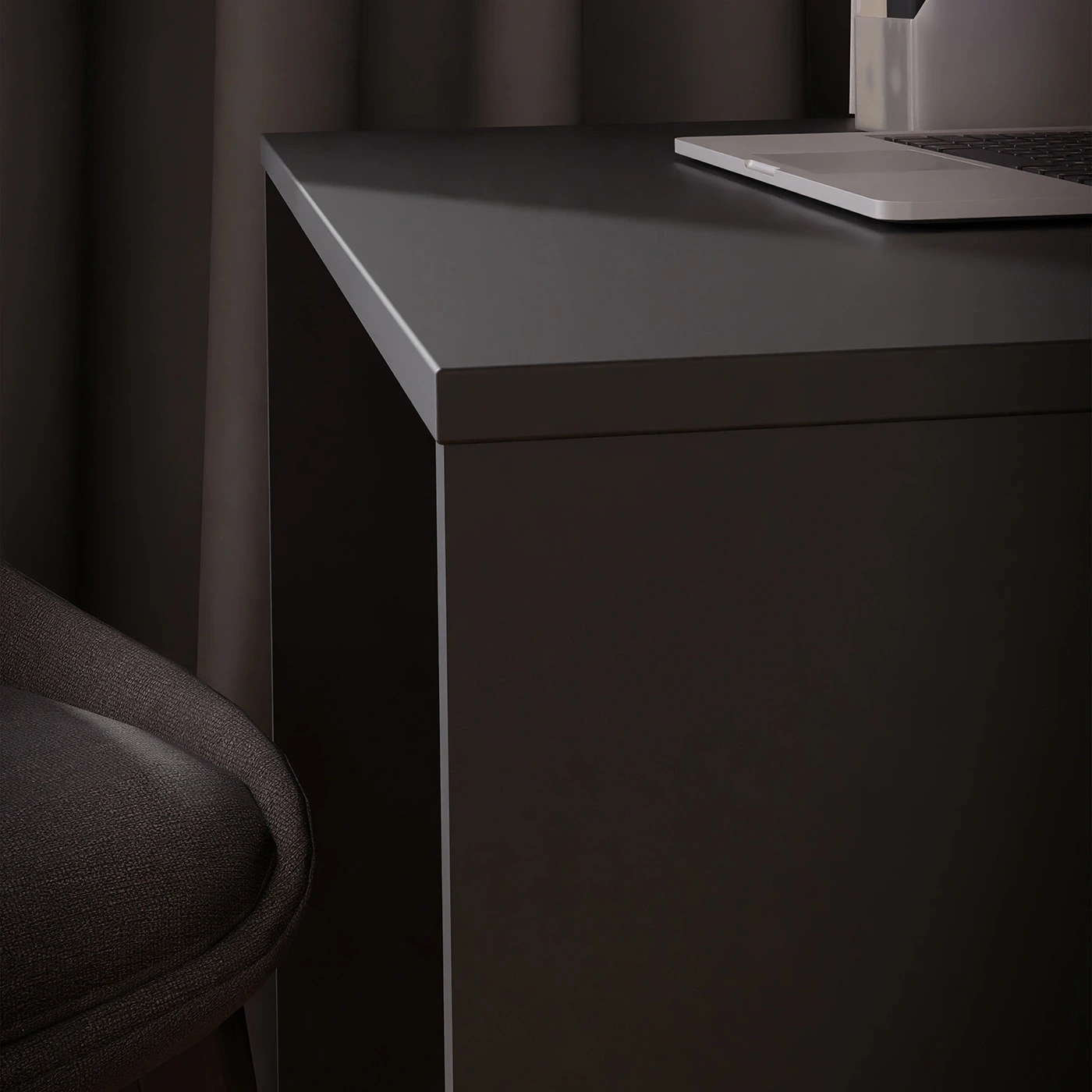 scrivania scontata nera