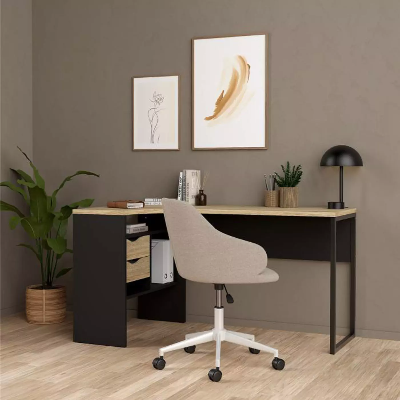 scrivania con due cassetti