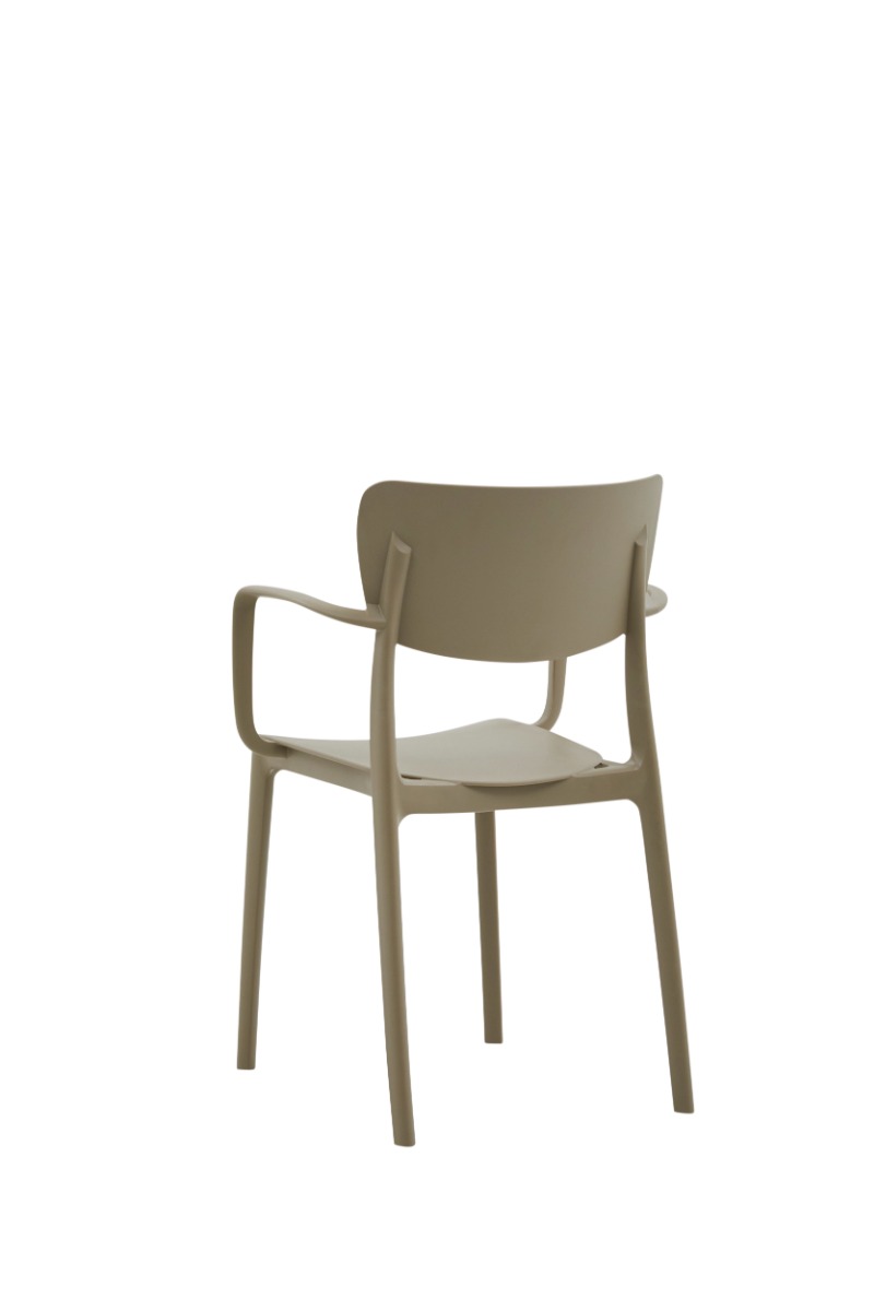 Sedia da giardino in polipropilene