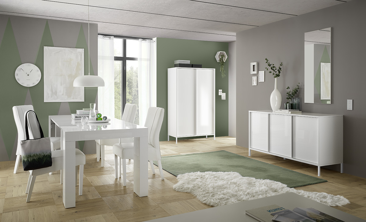 Sala da pranzo, bianca lucida, completa di 2 madie e tavolo