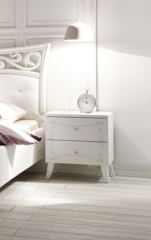 Coppia di comodini di design, bianco avatar e serigrafia floreale