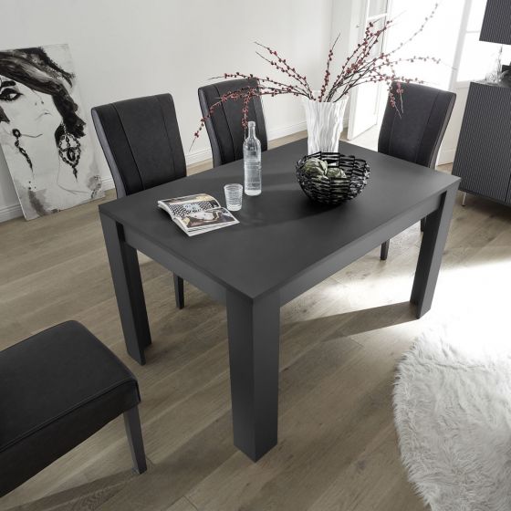 Tavolo moderno per interni in finitura carbonio