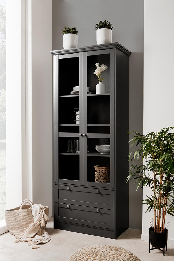 Sala di design in finitura grigio antracite completa di due madie e vetrina