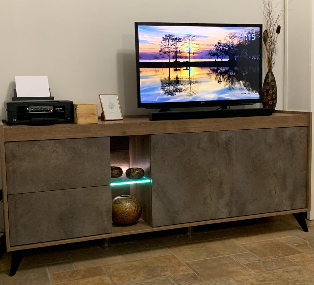 Credenza Mobile madia moderno con 2 ante, 2 cassetti e un vano a giorno 